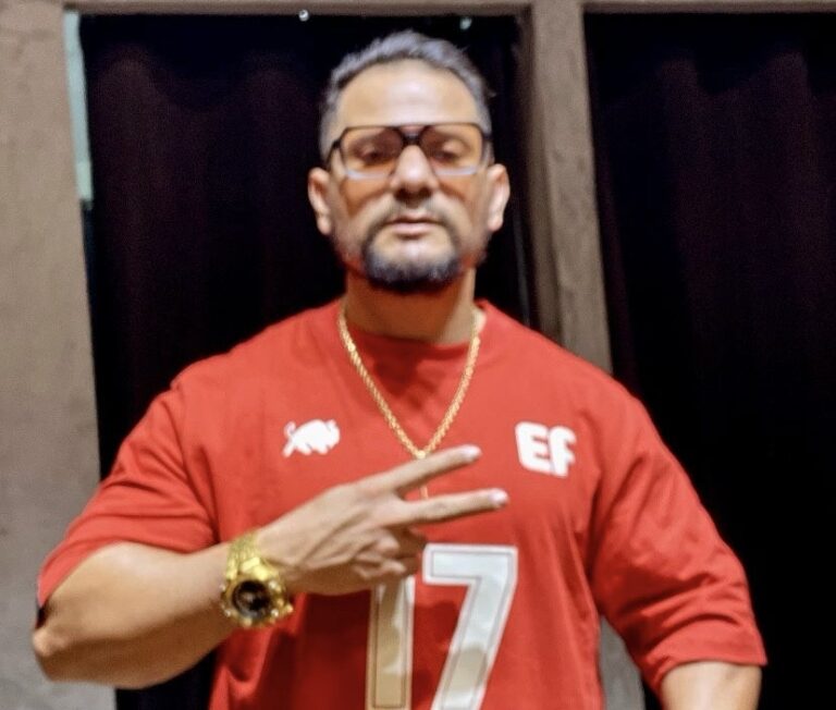 Mc Jota Black: A Evolução de um Artista em Busca de Sua Verdade Mc Jota Black: A Evolução de um Artista em Busca de Sua Verdade