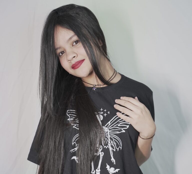 A Cantora Pop que Busca Novos Horizontes na Música
