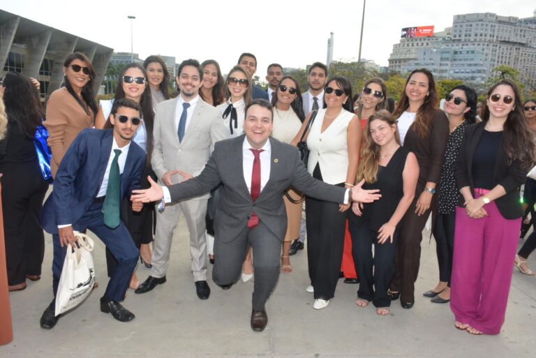 II Congresso Estadual da Jovem Advocacia reúne milhares no Vivo Rio e destaca protagonismo da Comissão Jovem da OAB/Barra da Tijuca II Congresso Estadual da Jovem Advocacia reúne milhares no Vivo Rio e destaca protagonismo da Comissão Jovem da OAB/Barra da Tijuca
