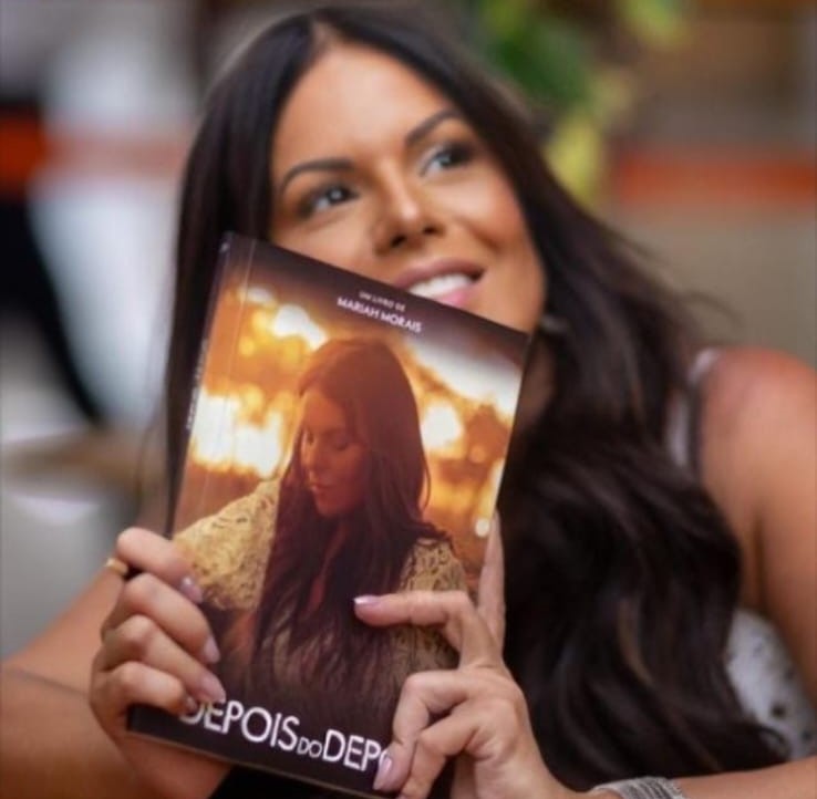 Mariah Morais se junta a J.K. Rowling e Colleen Hoover em ranking global de vendas Mariah Morais se junta a J.K. Rowling e Colleen Hoover em ranking global de vendas