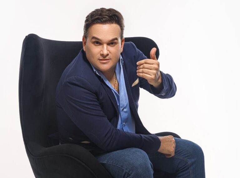 História de Amândio Lessa destaca superação e impacto social História de Amândio Lessa destaca superação e impacto social