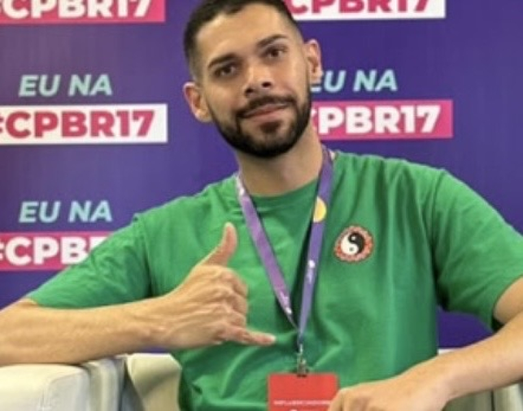 Leandro Silva ultrapassa 34 milhões de visualizações com vídeos de humor e react nas redes sociais Leandro Silva ultrapassa 34 milhões de visualizações com vídeos de humor e react nas redes sociais